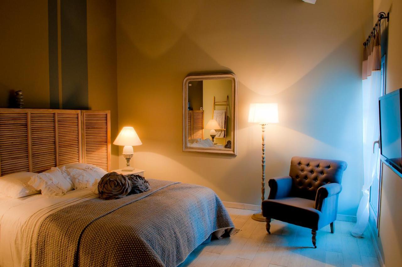 ラ・ギャルド Domaine De La Baratonne Bed & Breakfast 部屋 写真
